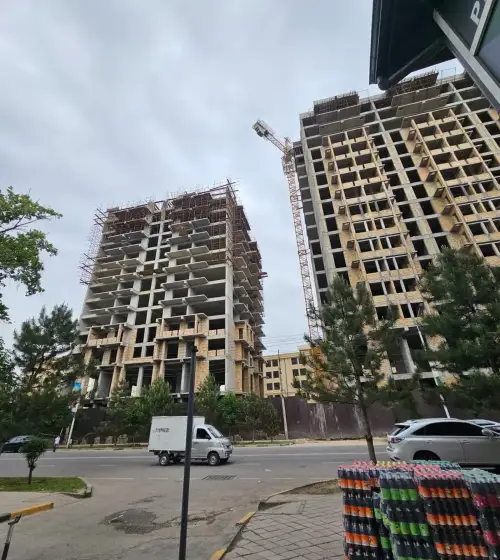 2-комн. квартира, 14 этаж, 69 м², Шохмансур — миниатюра 3
