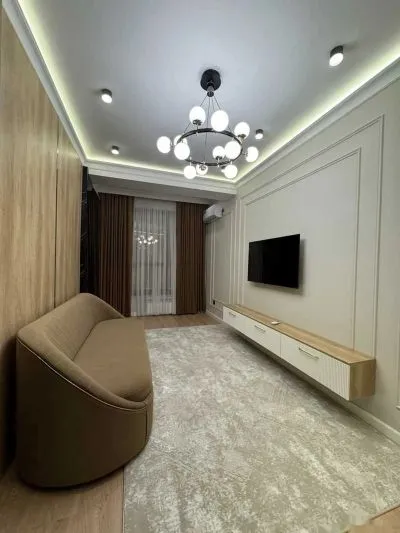 2-комн. квартира, 13 этаж, 67м², Шохмансур, Ватан