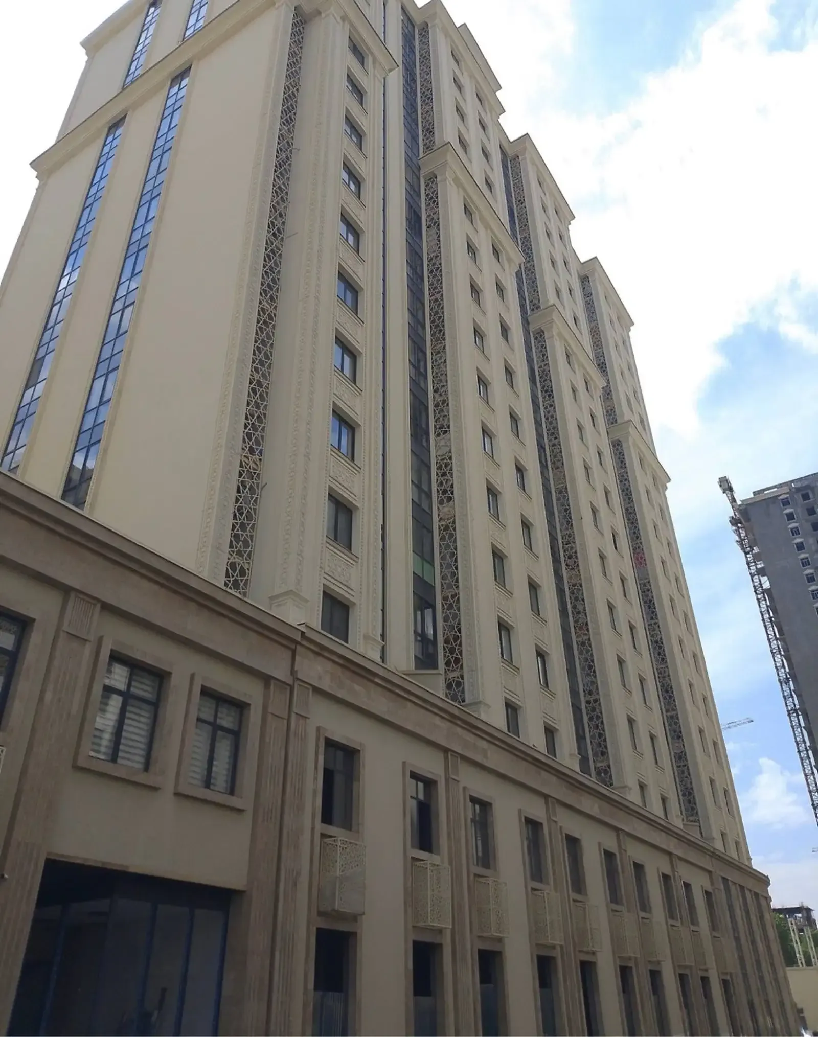 2-комн. квартира, 7 этаж, 101 м², Созидание, Айни, ЖК Бустон Сити