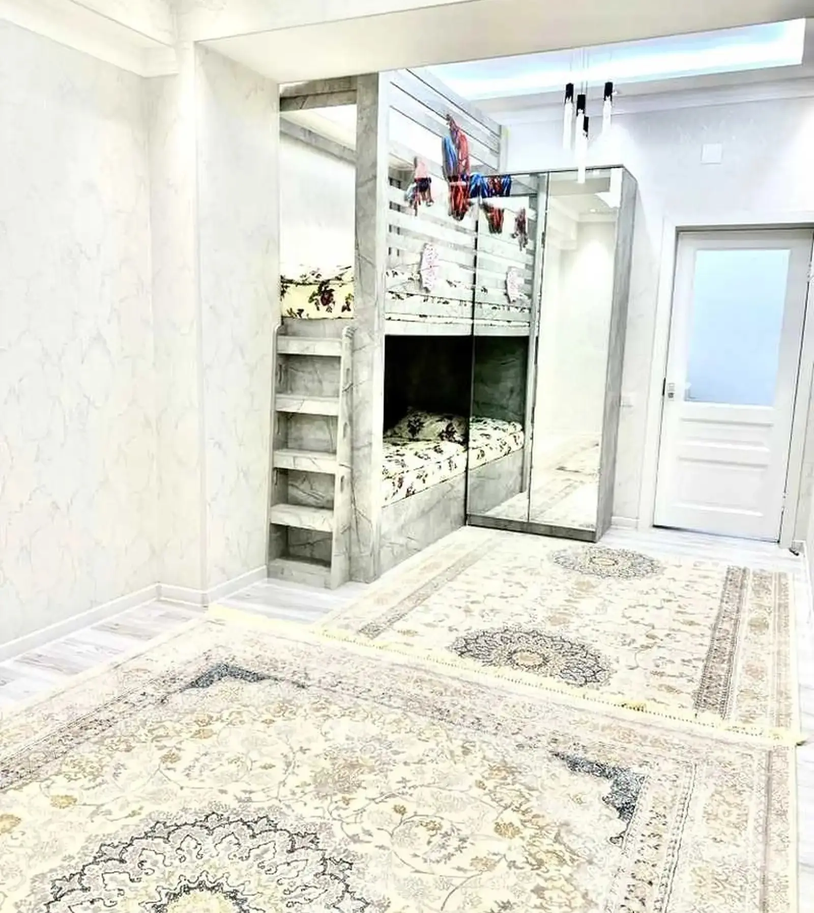 3-комн. квартира, 14 этаж, 100м², Шохмансур — миниатюра 1
