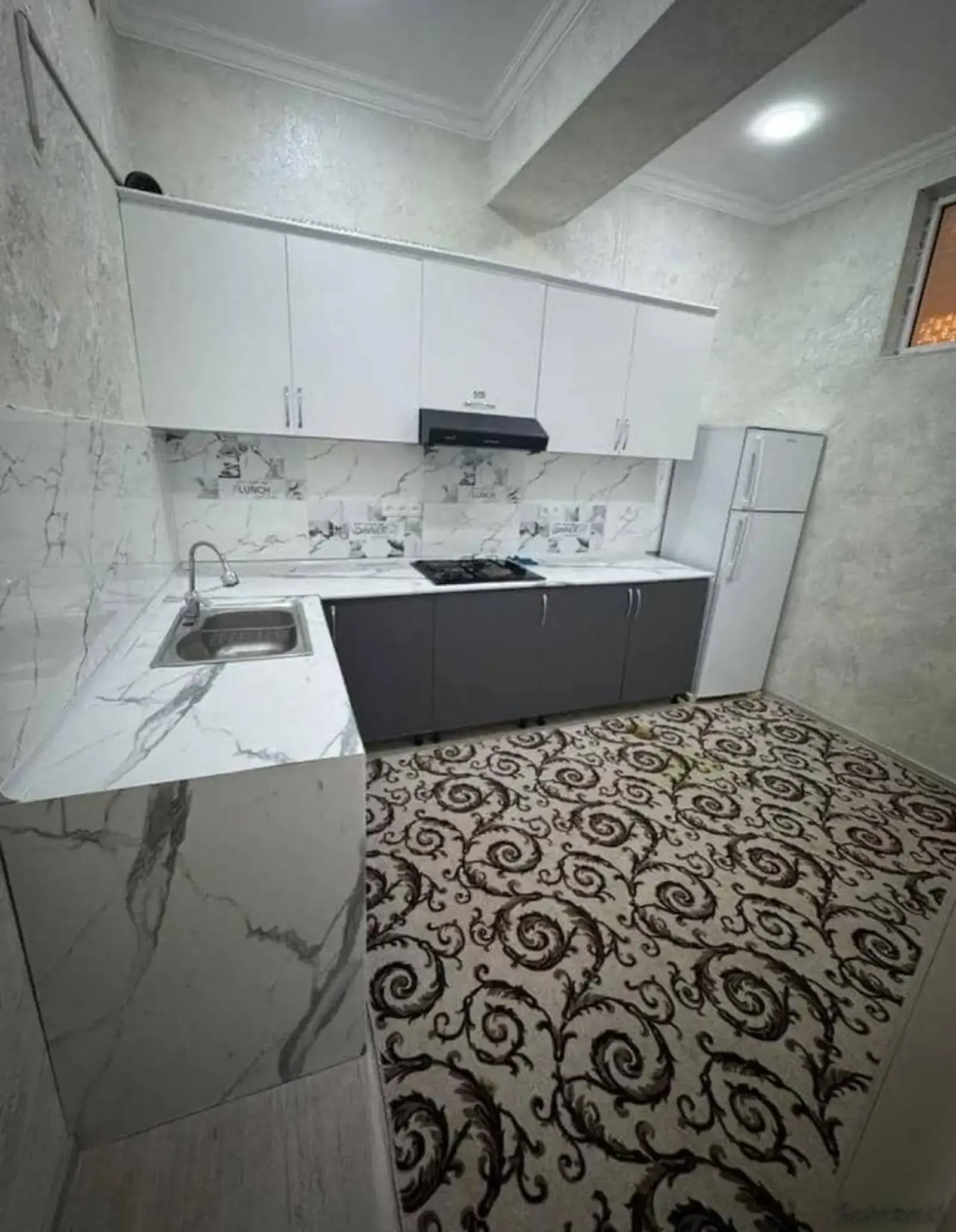 2-комн. квартира, 2 этаж, 65м², 18 микрорайон — миниатюра 9