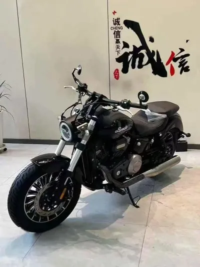 Мотоцикл Harley Davidson — миниатюра 1