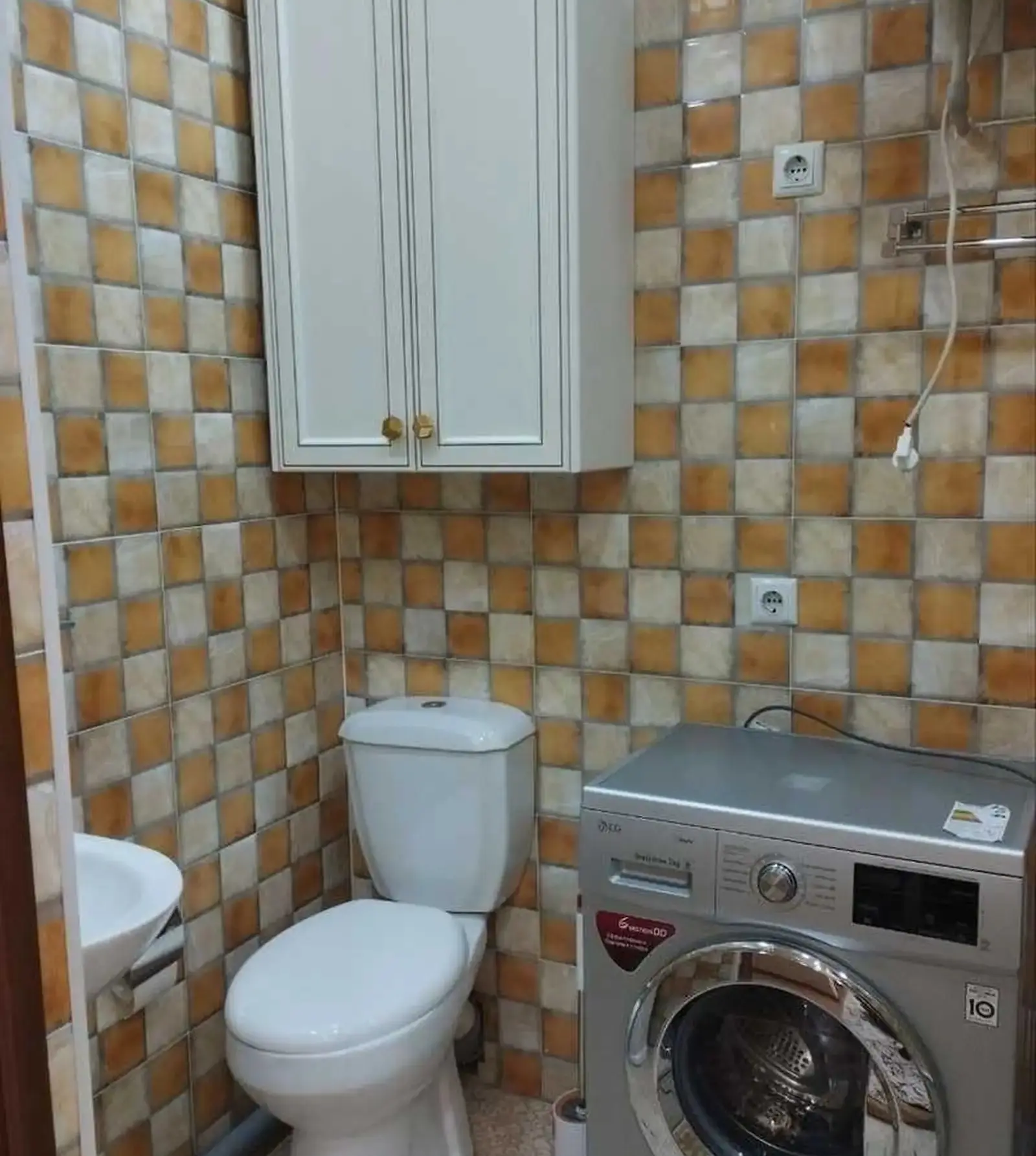 2-комн. квартира, 16 этаж, 52м², Шохмансур — миниатюра 2