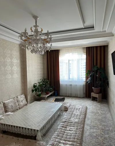 3-комн. квартира, 12 этаж, 77 м², И Сомони — миниатюра 3