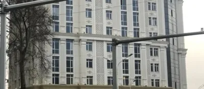 4-комн. квартира, 10 этаж, 141 м², Сомони ваданасос — миниатюра 1
