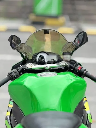 Мотоцикл Kawasaki ninja