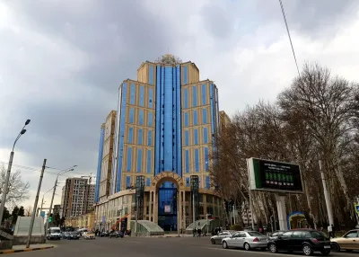 3-комн. квартира, 9 этаж, 84 м², Садбарг — миниатюра 1