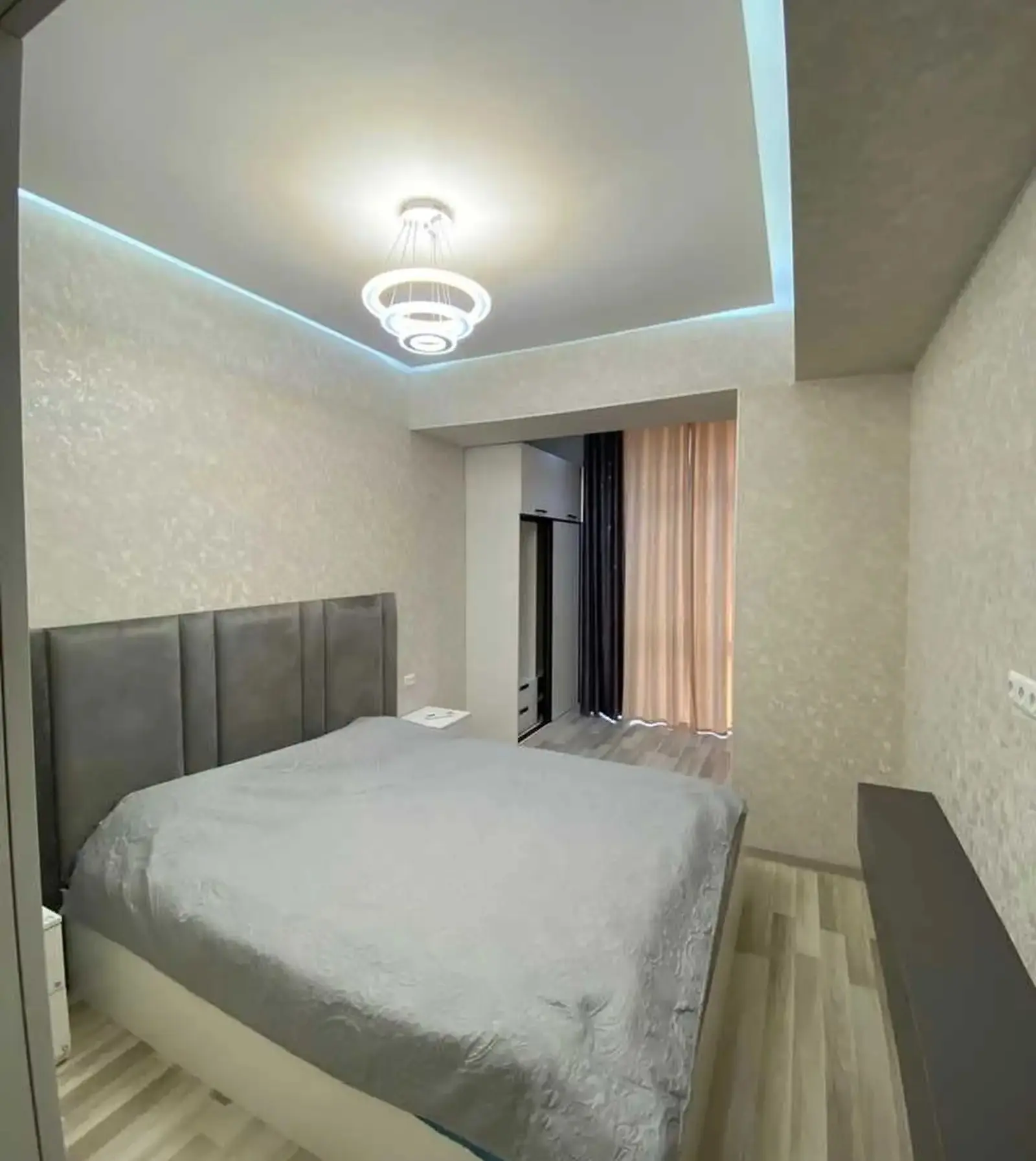 2-комн. квартира, 15 этаж, 110м², Шохмансур — миниатюра 1