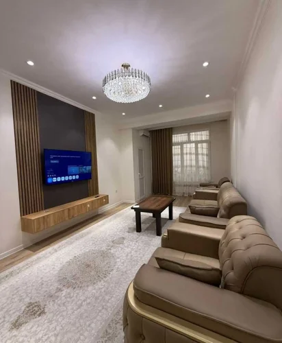 2-комн. квартира, 14 этаж, 70м², Сино 82 мкр