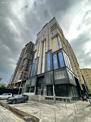 3-комн. квартира, 7 этаж, 100 м², Улица Гаффора Валаматзаде 8/3, Сзади Хукумата Шохмансур, Район Шохмансур