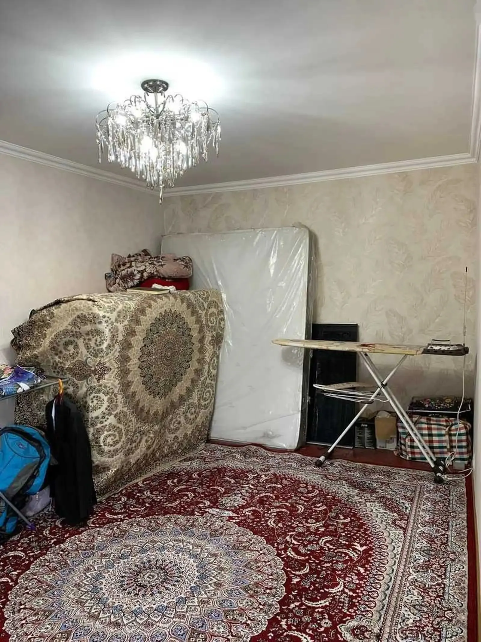 3-комн. квартира, 2 этаж, 68м², 33 мкр (пеши супермаркет Аминчон) — миниатюра 4