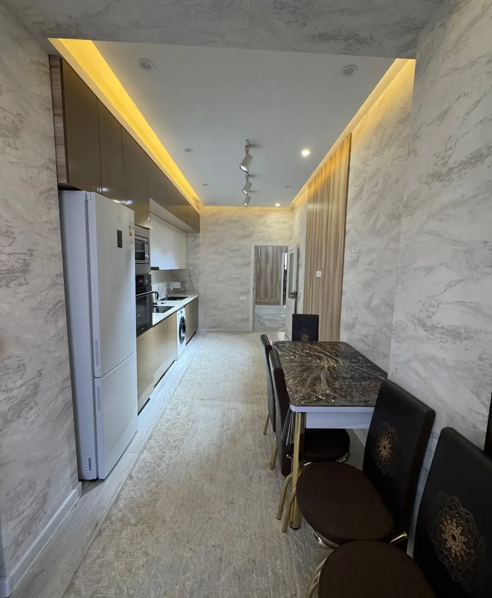 2-комн. квартира, 10 этаж, 90м², Ёвар/Овир/Султанбей/Грандь Отель