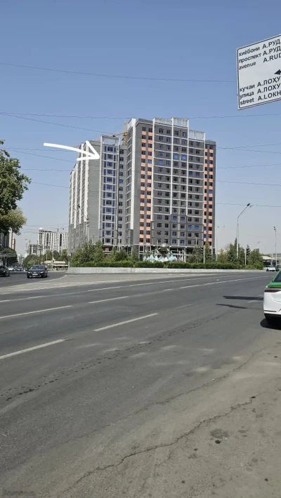 3-комн. квартира, 14 этаж, 116 м², Спартак, Кукольный театр, Кольцевая пивзавода, Район Исмоили Сомони — миниатюра 1