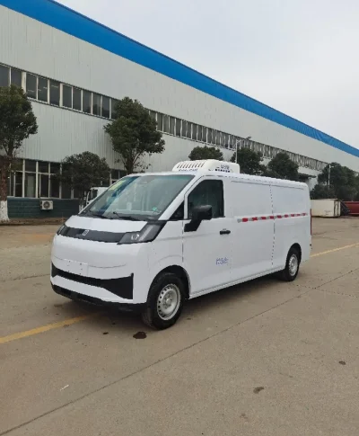 Фургон Geely V8, 2026 на заказ — миниатюра 6