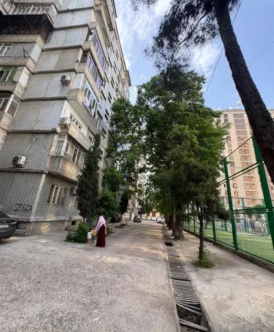 3-комн. квартира, 3 этаж, 88 м², Сино 103мкр — миниатюра 1