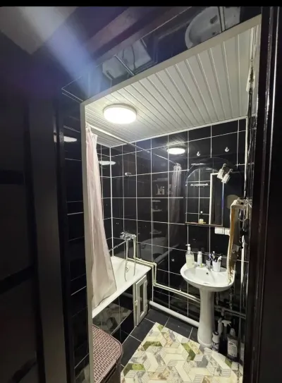 4-комн. квартира, 4 этаж, 90 м², Автовокзал, 83мкр — миниатюра 4