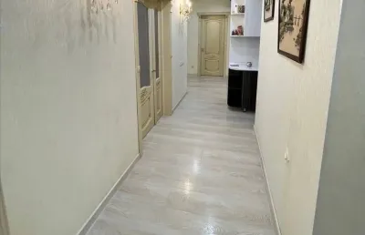 4-комн. квартира, 7 этаж, 131 м², шохмансур — миниатюра 3
