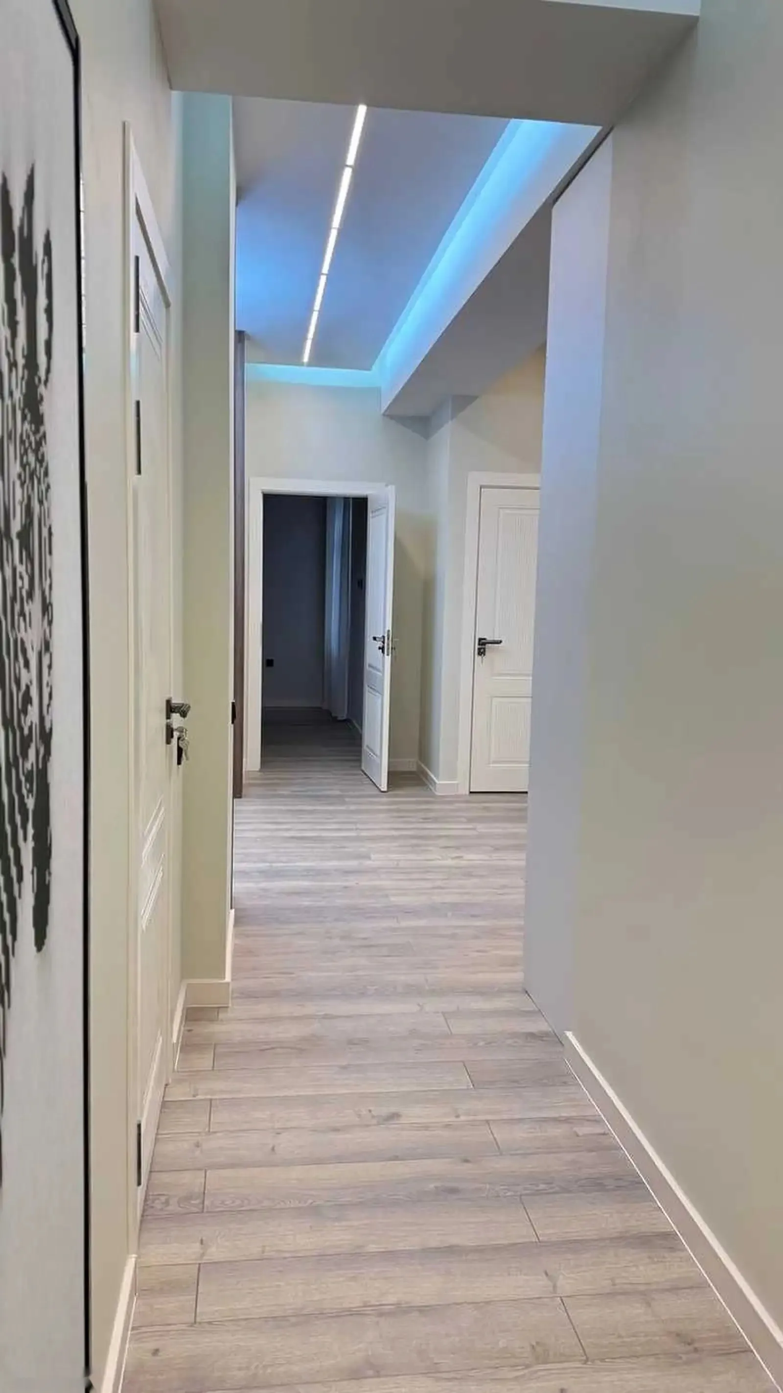 3-комн. квартира, 4 этаж, 91м², И.Сомони чорохаи северни — миниатюра 1