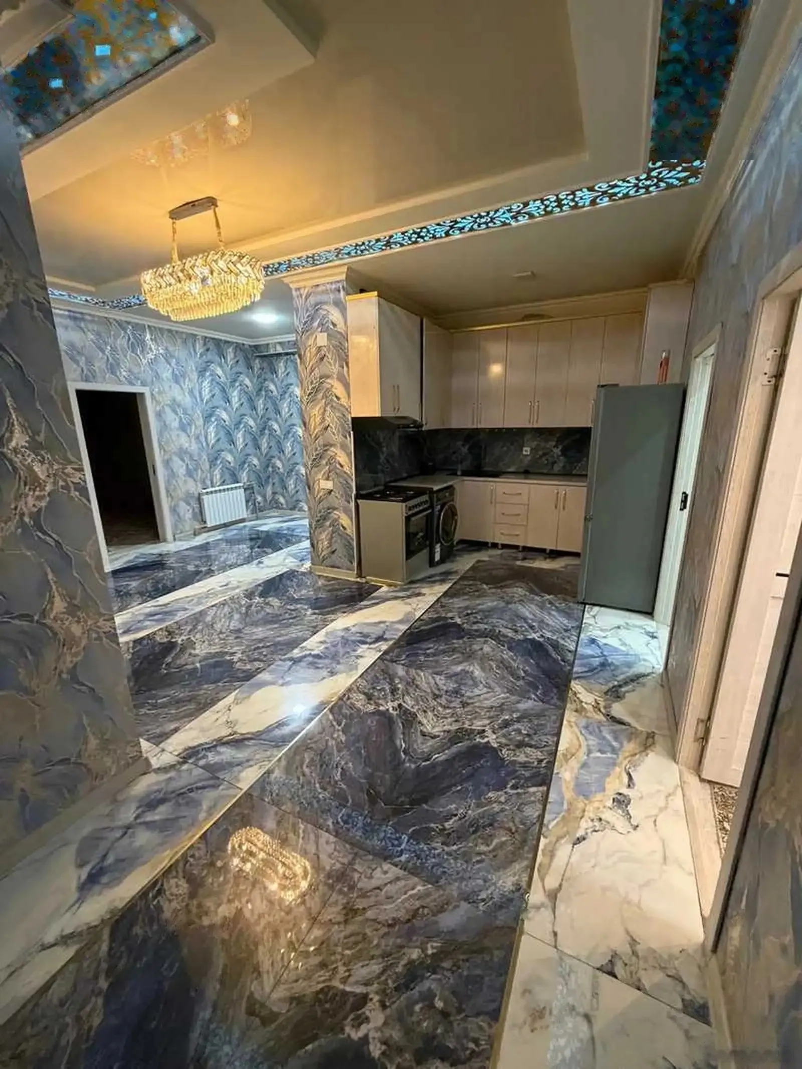 3-комн. квартира, 19 этаж, 117м², Молодежный театр — миниатюра 1