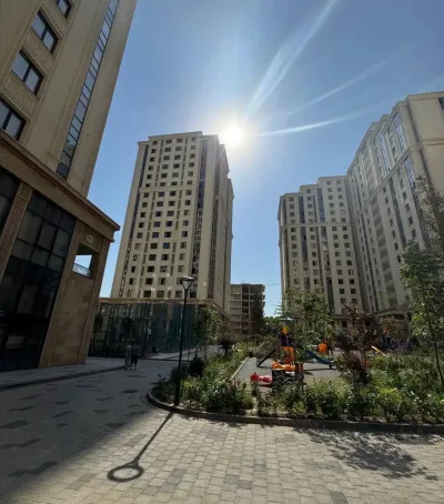3-комн. квартира, 16 этаж, 137 м², Шохмансур — миниатюра 1