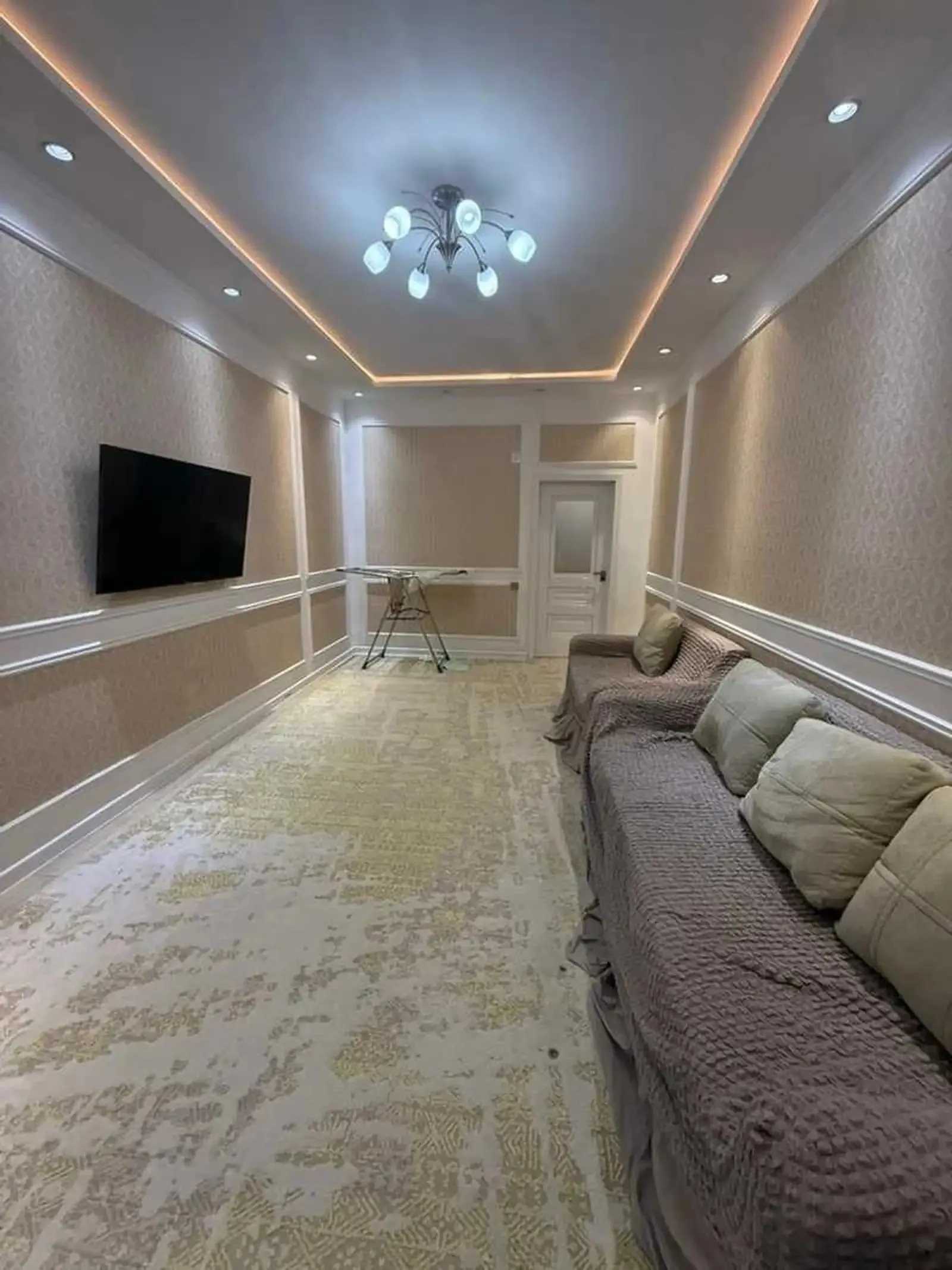 2-комн. квартира, 12 этаж, 63м², 103 мкр, Сияриён — миниатюра 1