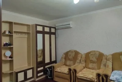 1-комн. квартира, 1 этаж, 30 м², Исмоили Сомони Чойхонаи Рохат — миниатюра 1