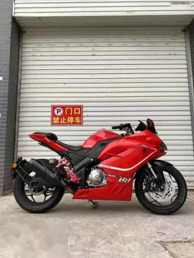Мотоцикл Ducati — миниатюра 3