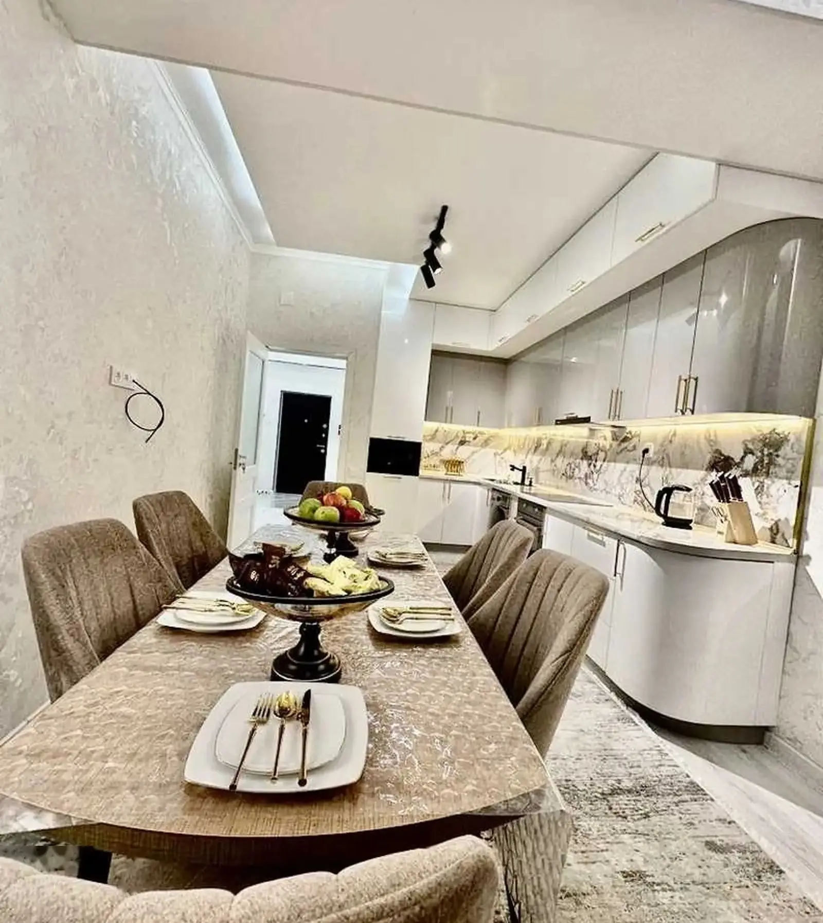 3-комн. квартира, 14 этаж, 100м², Шохмансур — миниатюра 8