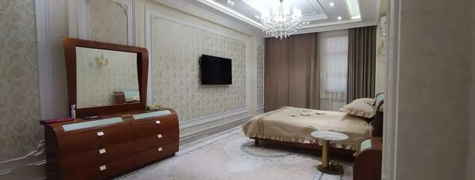 2-комн. квартира, 9 этаж, 100м², центр города — миниатюра 1