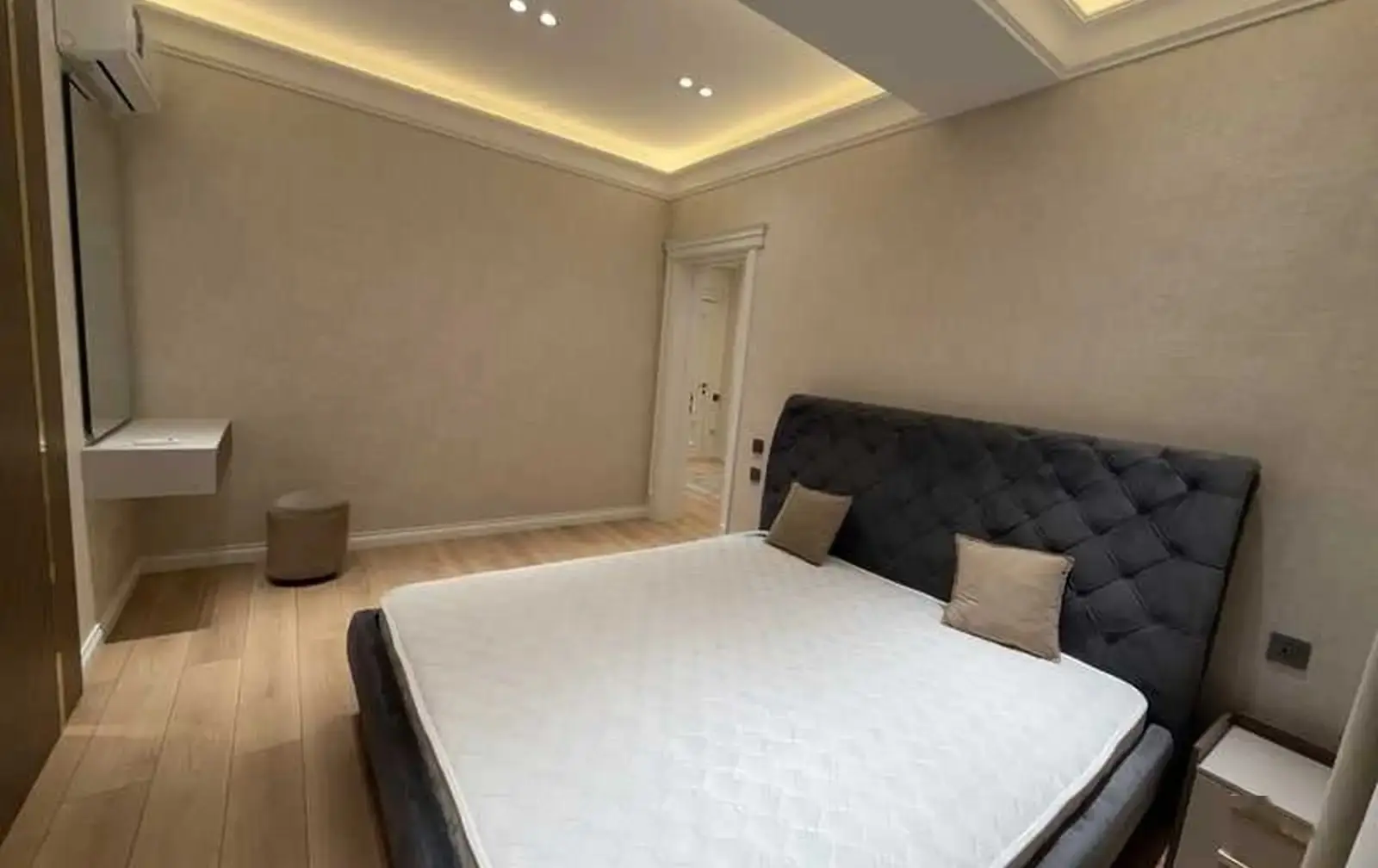 3-комн. квартира, 5 этаж, 130м², И.Сомони — миниатюра 2