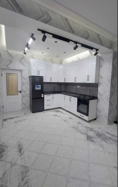 3-комн. квартира, 14 этаж, 86 м², Сино — миниатюра 2