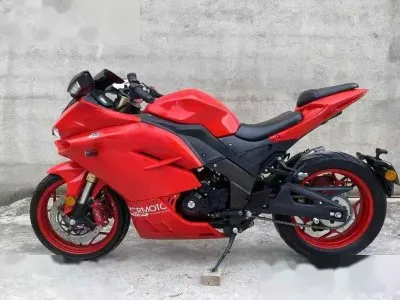Мотоцикл Ducati 400 на заказ — миниатюра 1