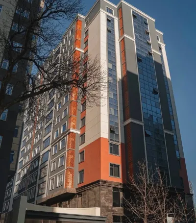3-комн. квартира, 12 этаж, 157 м², И Сомони — миниатюра 1