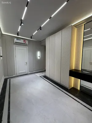 2-комн. квартира, 16 этаж, 83 м², Фирдавси