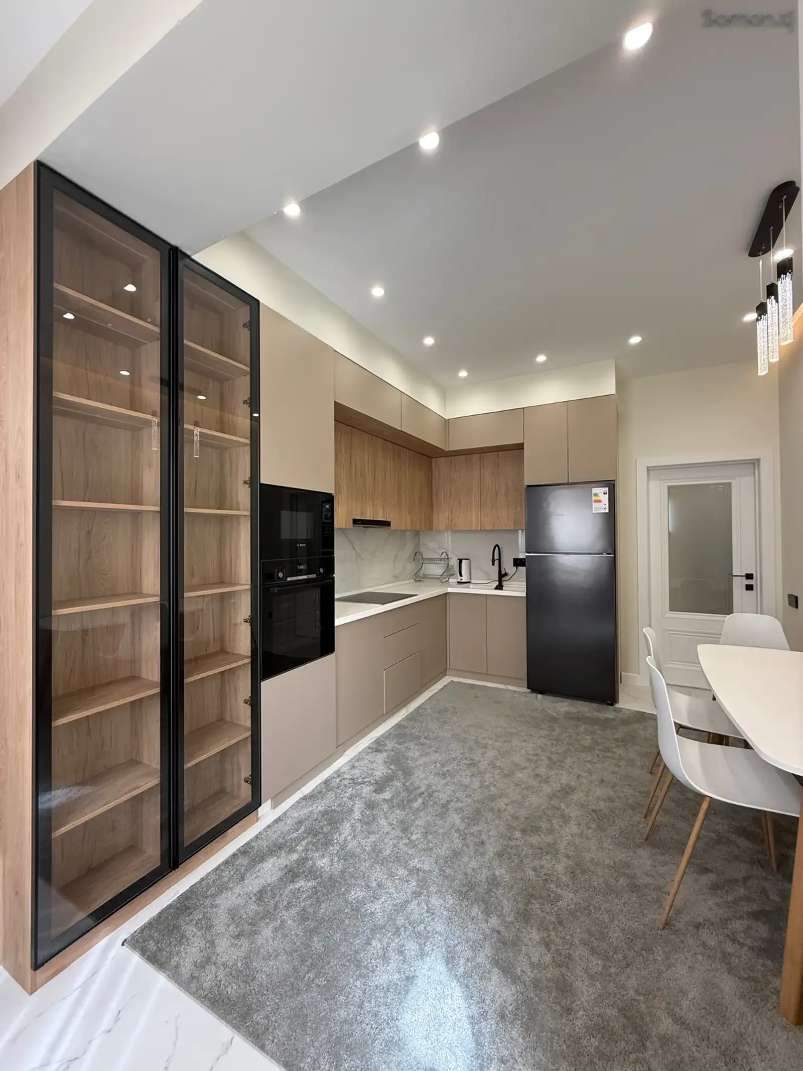 2-комн. квартира, 16 этаж, 59 м², Шохмансур