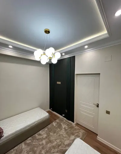 3-комн. квартира, 4 этаж, 93 м², Фирдавси — миниатюра 8