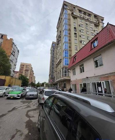 3-комн. квартира, 13 этаж, 65 м², Шохмансур — миниатюра 12