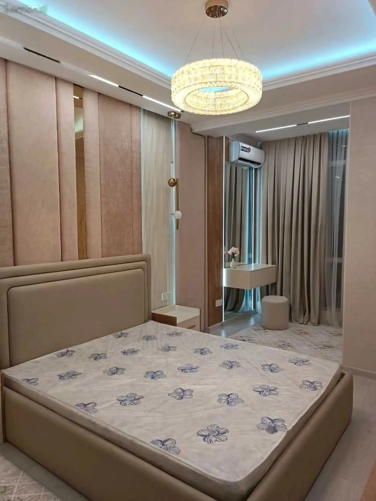 3-комн. квартира, 15 этаж, 114м², И.Сомони — миниатюра 2