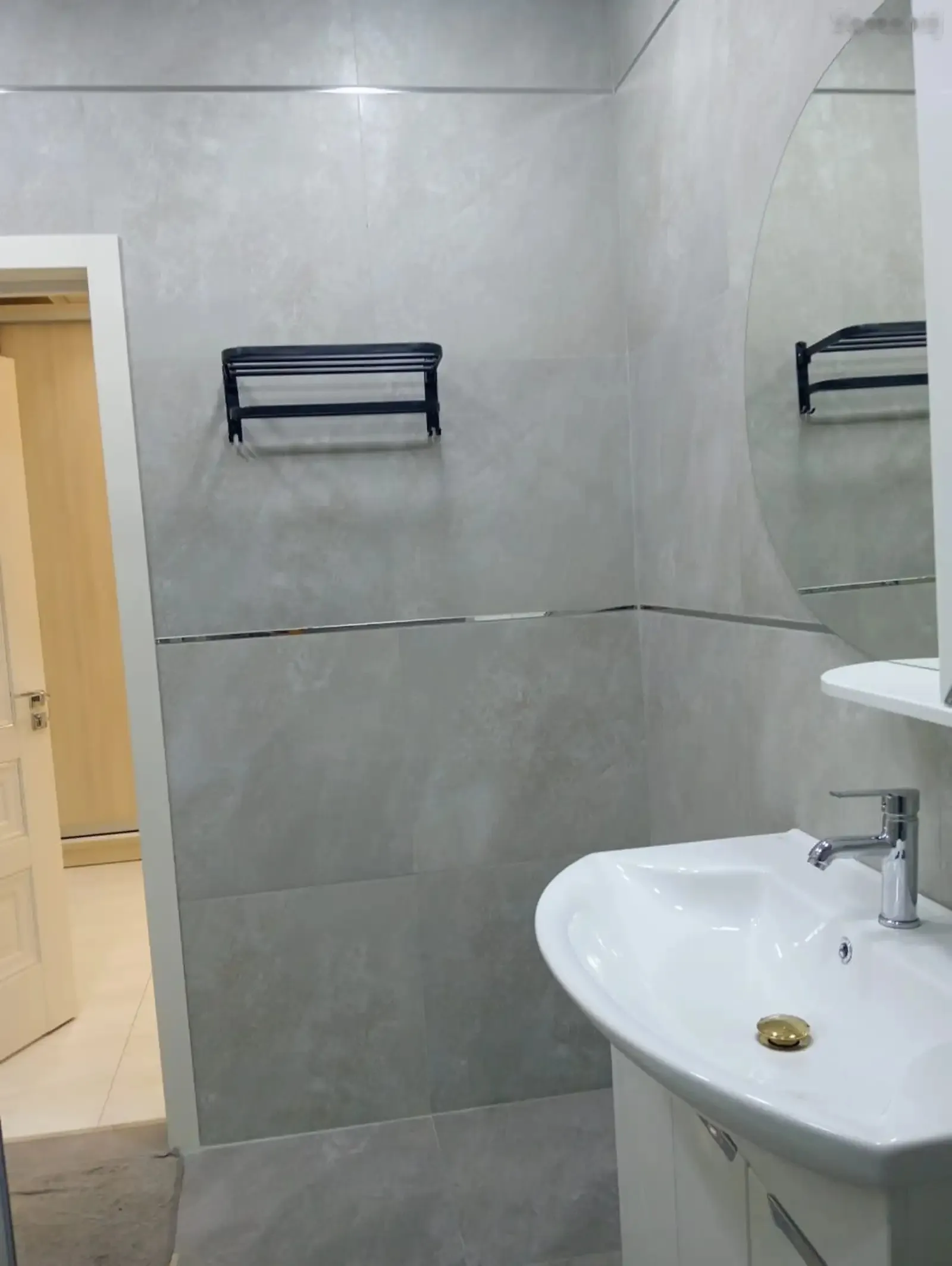 2-комн. квартира, 9 этаж, 90м², бари парламент — миниатюра 11