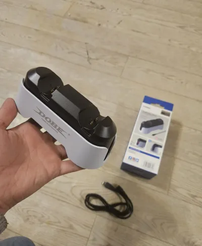 Зарядная станция для джойстика Sony PS5