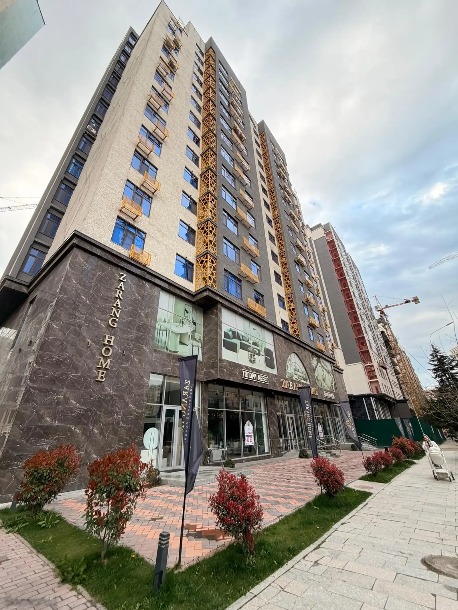 1-комн. квартира, 10 этаж, 63 м², Овир, дом Заранг