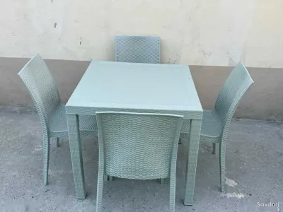 Стол и стулья 4 персон Бали
