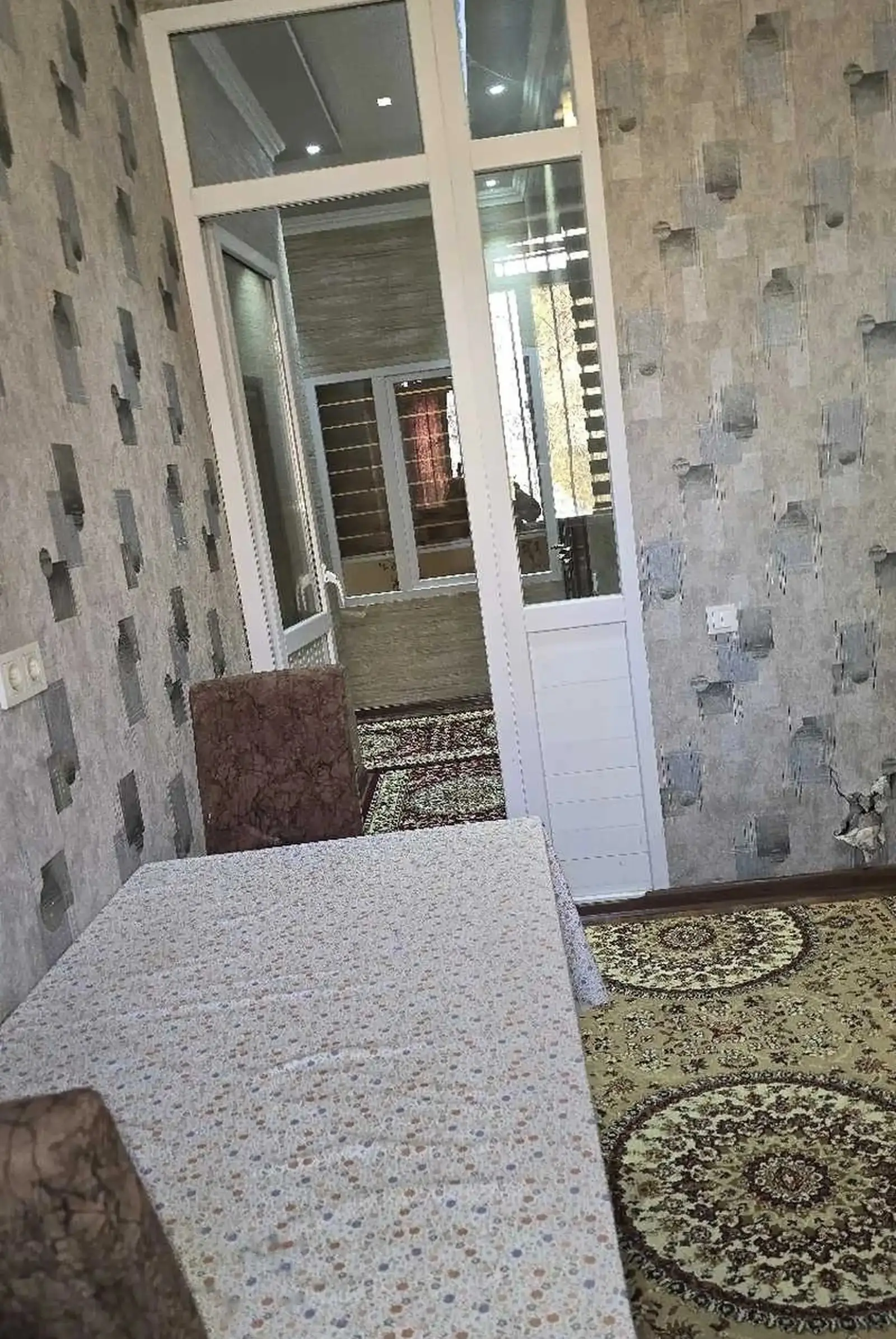 2-комн. квартира, 2 этаж, 78м², 82 мкр — миниатюра 4