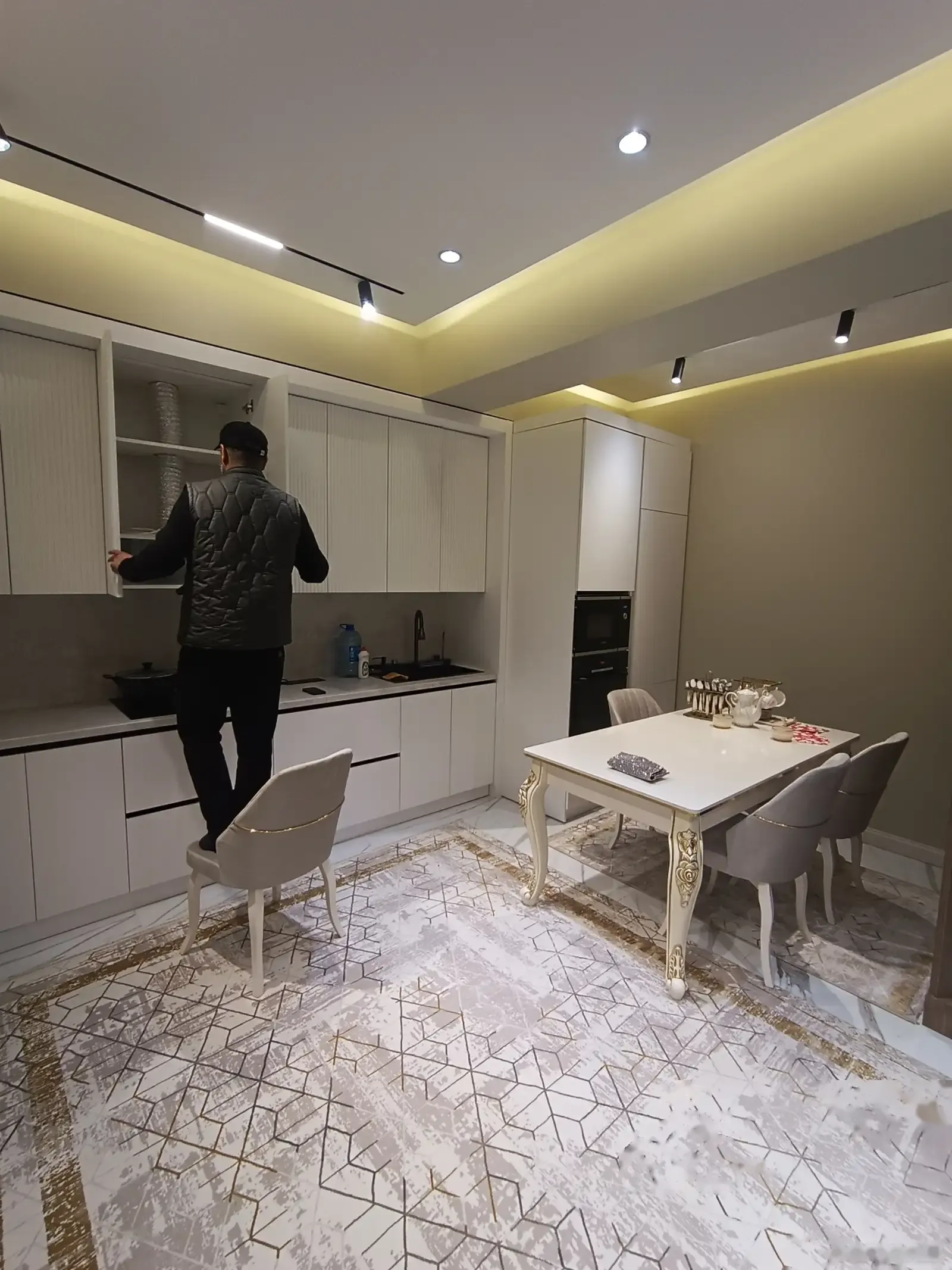 2-комн. квартира, 10 этаж, 74м², Шохмансур — миниатюра 9