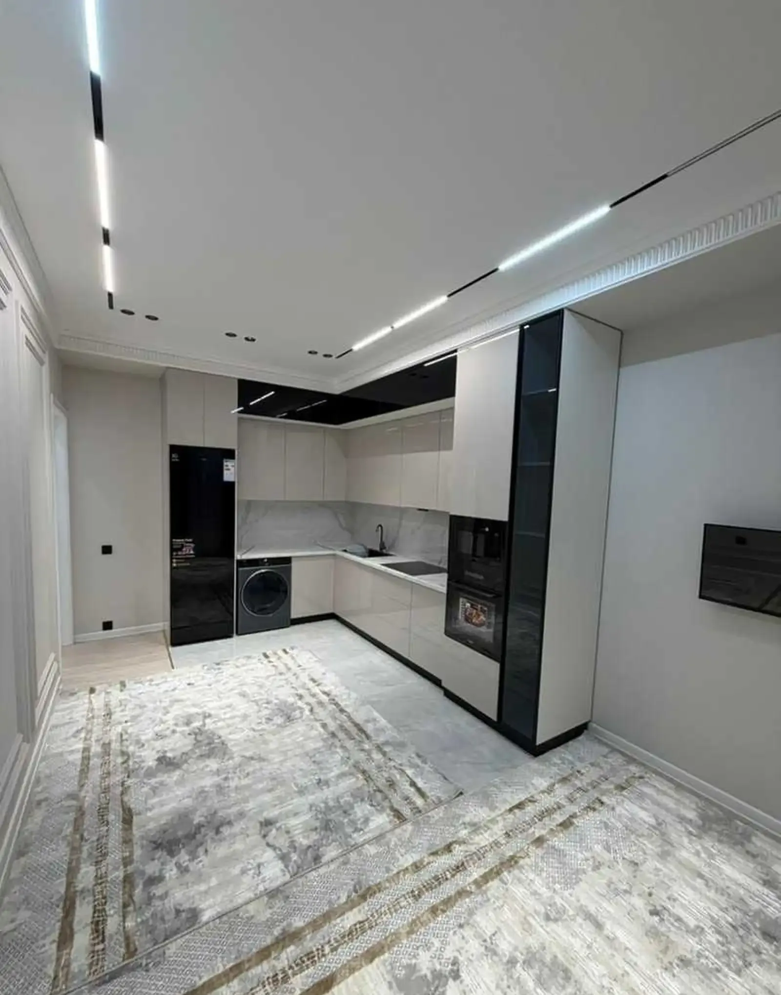 2-комн. квартира, 15 этаж, 100м², Поликиленикаи 1 — миниатюра 6