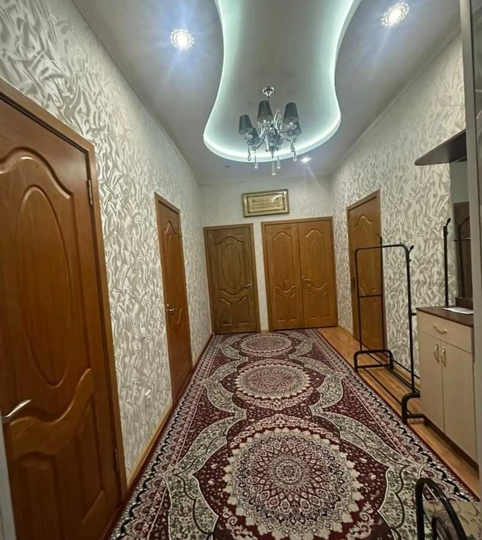 3-комн. квартира, 7 этаж, 85м², Пединститут ру баруи парки Истиклол доми ресторан Сафо — миниатюра 4
