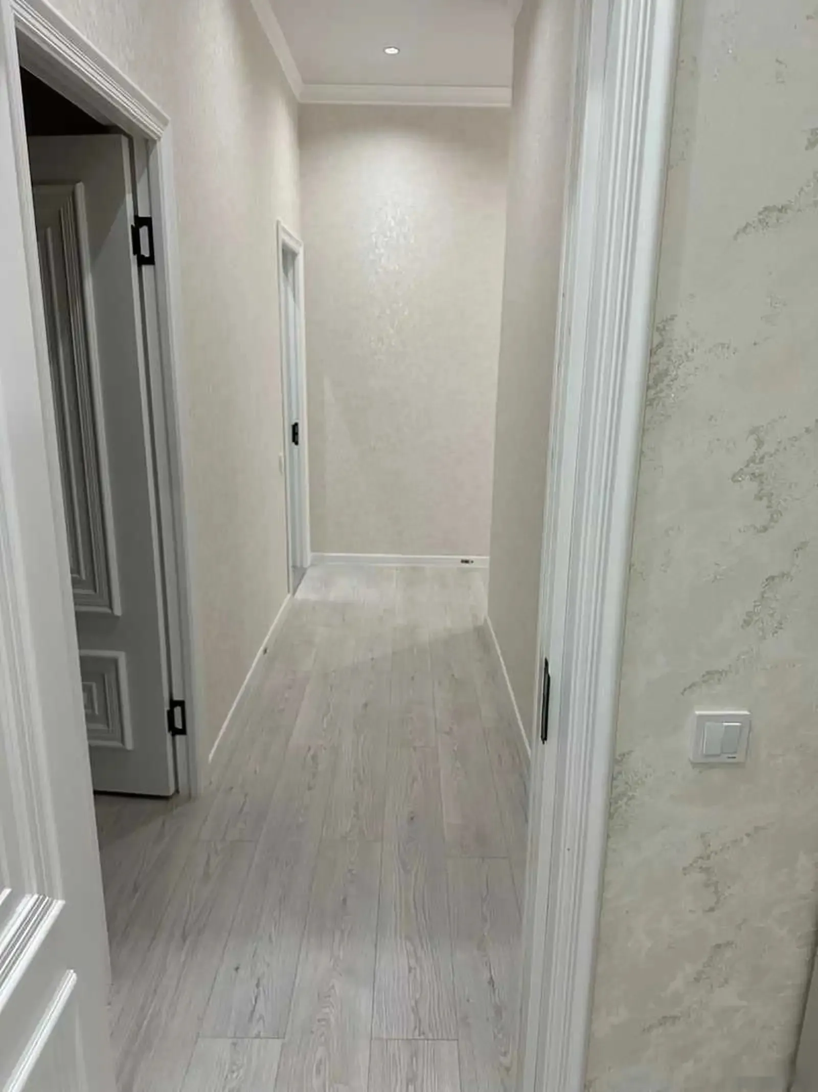 3-комн. квартира, 10 этаж, 80м², Аэропорт — миниатюра 8