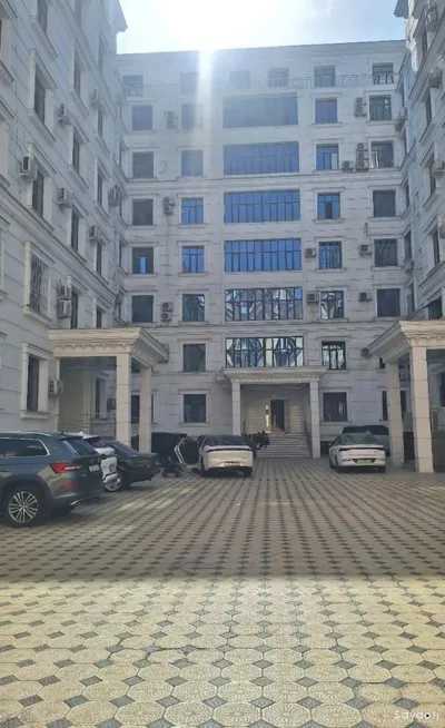 3-комн. квартира, 1 этаж, 98м², Сомони — миниатюра 6