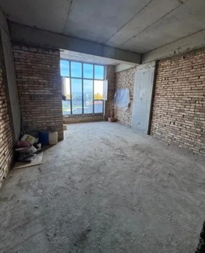 3-комн. квартира, 4 этаж, 77 м², 33 мкр — миниатюра 1