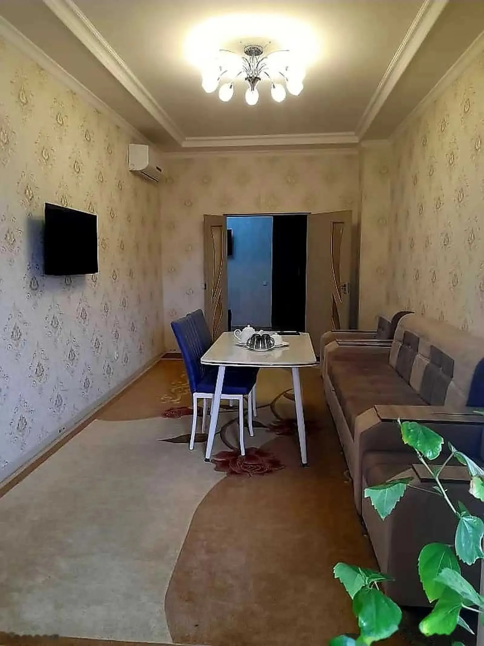 3-комн. квартира, 6 этаж, 95м², Сомони — миниатюра 1